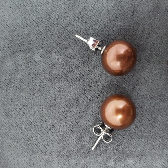 Cultured Mahogany Dyed Pearls 4 Piece Set Necklace/2 Bracelets/Earrings - Picture 5 of 8